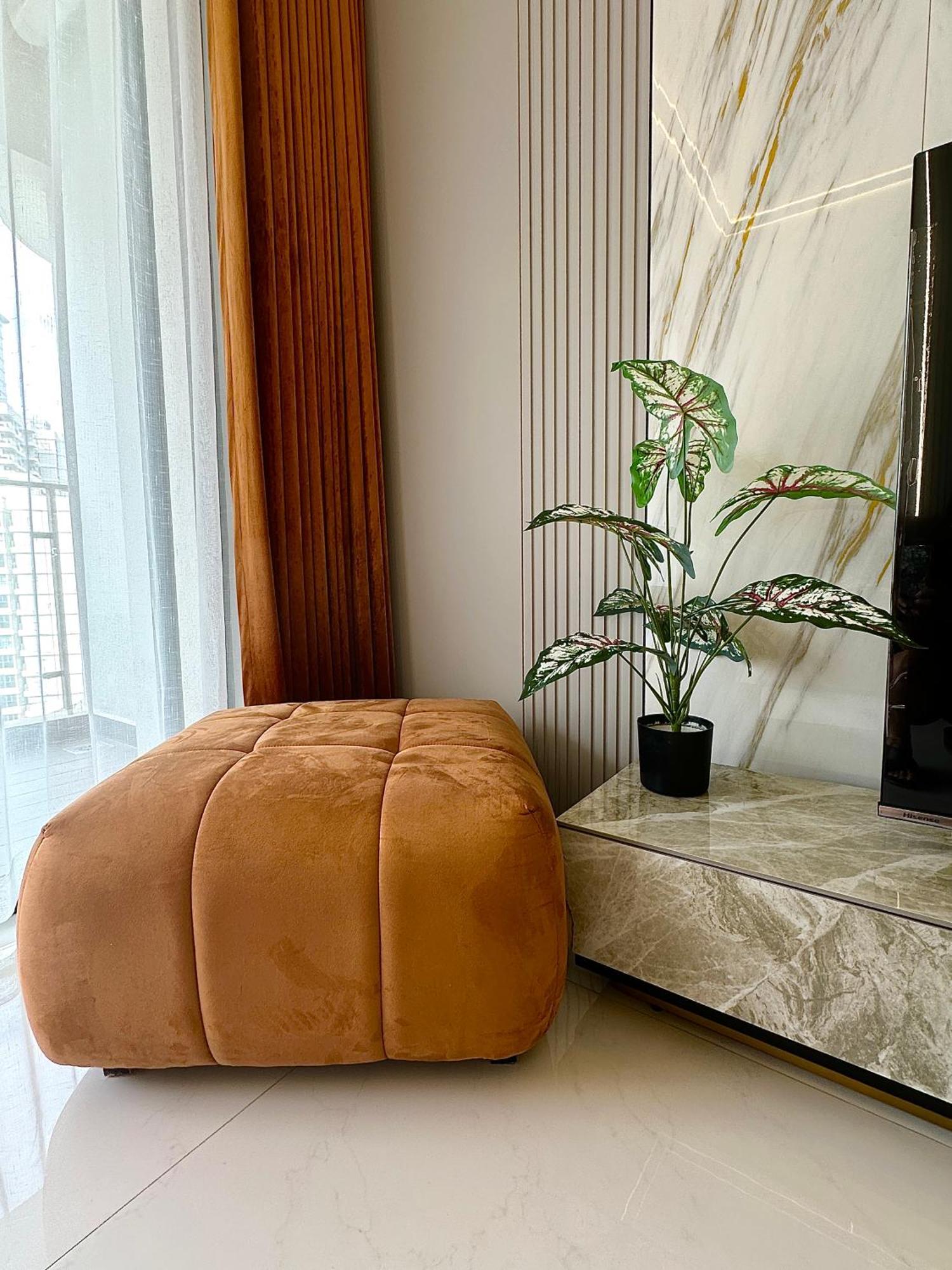 Apartment Deluxe 3 Bed 3 Bath